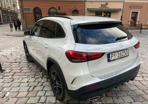 Mercedes-Benz GLA cena 159900 przebieg: 21000, rok produkcji 2021 z Poznań małe 211